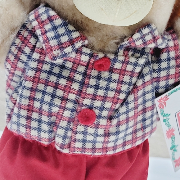 *M7 Furskin bears by Wendy's 1986 original Appalachian artworks red shorts 8" - Picture 4 of 6